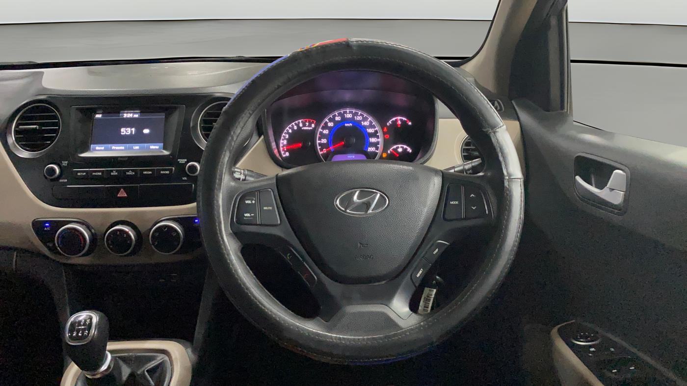 2017 Hyundai Grand i10 SPORTZ 1.2 KAPPA VTVT, Petrol, Manual, 49,580 km, Steering Wheel Close Up