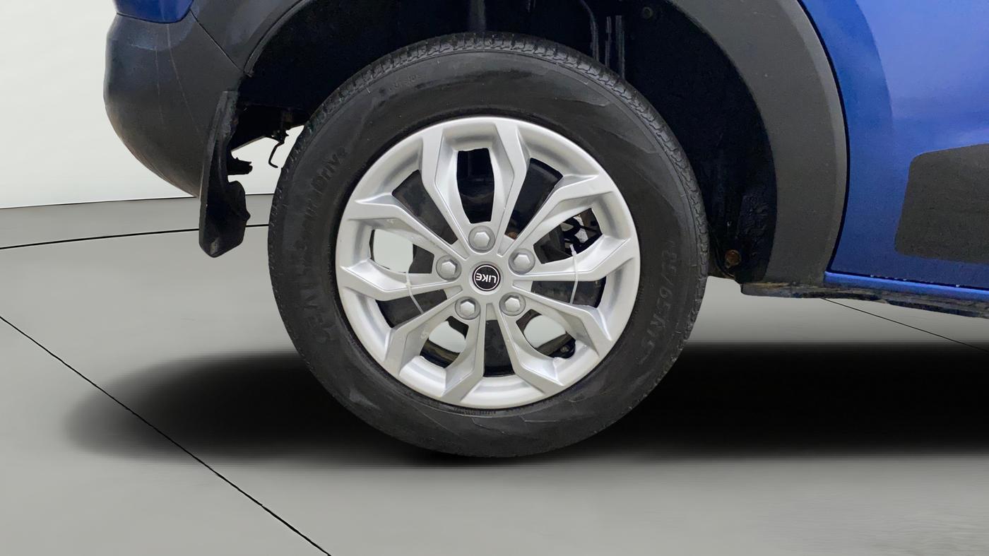 2019 Renault TRIBER RXZ, Petrol, Manual, 51,651 km, Right Rear Wheel
