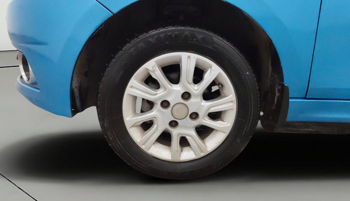 2016 Tata Tiago XZ PETROL, Petrol, Manual, 74,162 km, Left Front Wheel