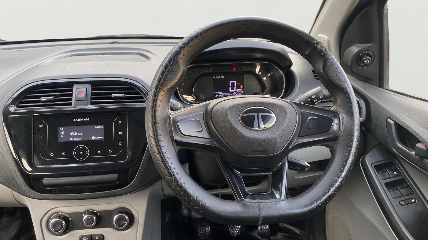 2024 Tata Tiago XM PETROL, Petrol, Manual, 24,149 km, Steering Wheel Close Up