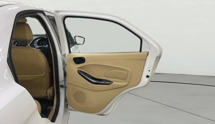 2018 Ford Figo Aspire TITANIUM 1.5 PETROL AT, Petrol, Automatic, 44,944 km, RHS Rear Door