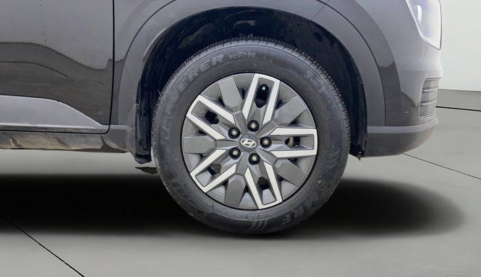 2023 Hyundai VENUE S (O) 1.0 Turbo Petrol DCT, Petrol, Automatic, 15,976 km, Right Front Wheel