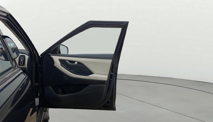 2023 Hyundai Creta SX 1.5 PETROL, Petrol, Manual, 26,185 km, RHS Front Door