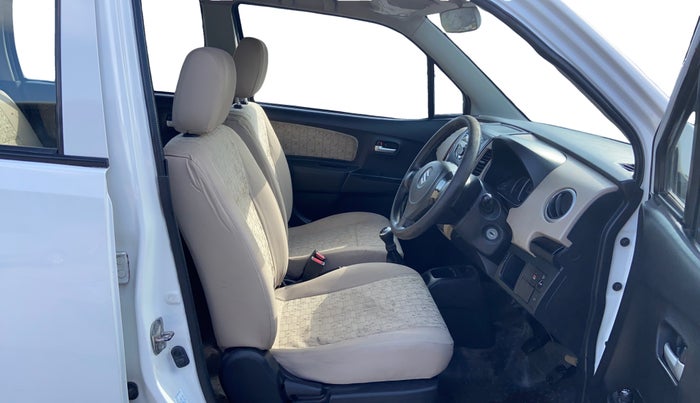 2017 Maruti Wagon R 1.0 VXI, Petrol, Manual, 48,824 km, Right Side Front Door Cabin