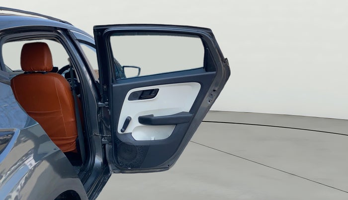 2022 Tata ALTROZ XE PLUS PETROL, Petrol, Manual, 20,089 km, RHS Rear Door