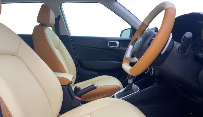 2021 Hyundai VENUE SX PLUS 1.0 TURBO DCT, Petrol, Automatic, 47,760 km, Right Side Front Door Cabin