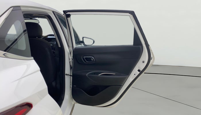 2022 Hyundai NEW I20 ASTA (O) 1.2 AT, Petrol, Automatic, 11,797 km, RHS Rear Door