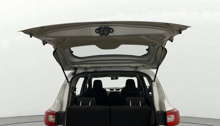 2021 Renault TRIBER RXZ AMT, Petrol, Automatic, 45,783 km, Boot Door Open