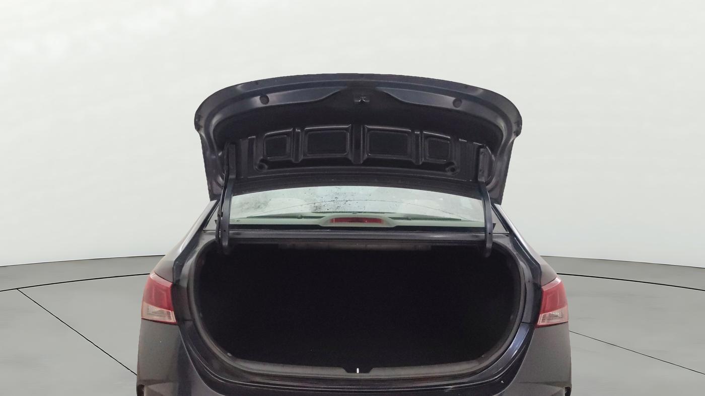 2020 Hyundai Verna SX 1.5 VTVT, Petrol, Manual, 27,283 km, Boot Door Open