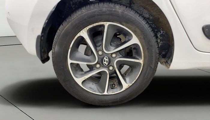 2018 Hyundai Grand i10 SPORTZ AT 1.2 KAPPA VTVT, Petrol, Automatic, 57,913 km, Right Rear Wheel
