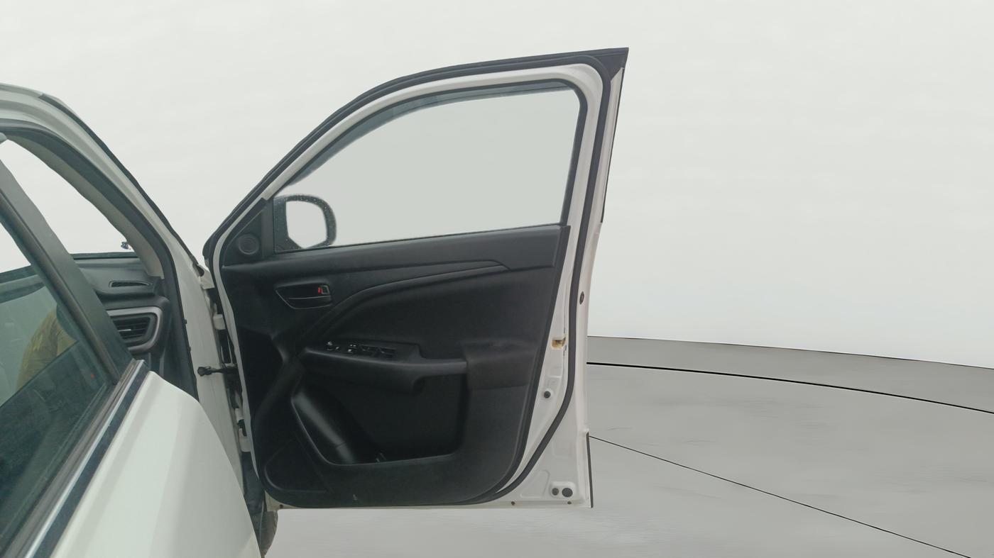 2024 Maruti BREZZA VXI AT SMART HYBRID, Petrol, Automatic, 19,851 km, RHS Front Door
