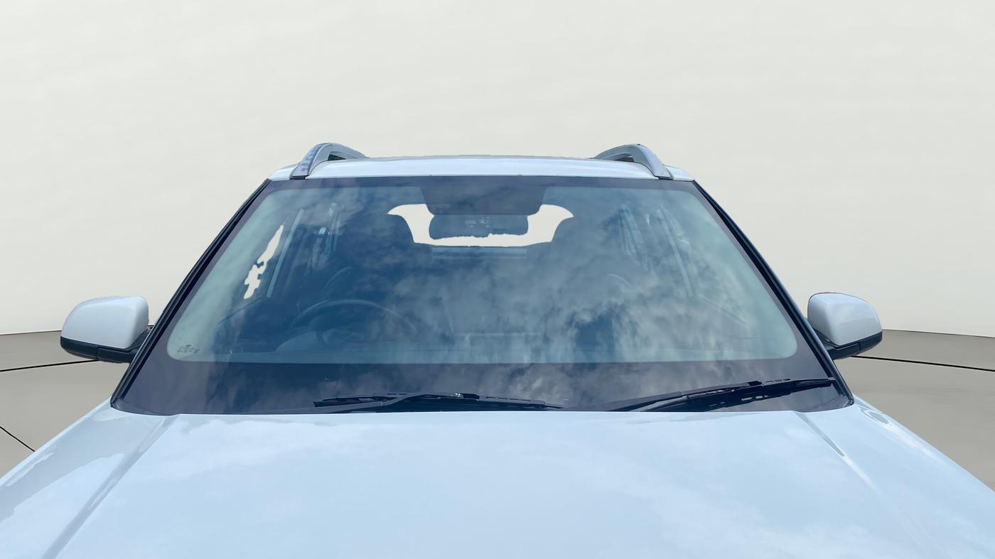 2020 Hyundai VENUE S+ 1.2, Petrol, Manual, 68,138 km, Front Windshield