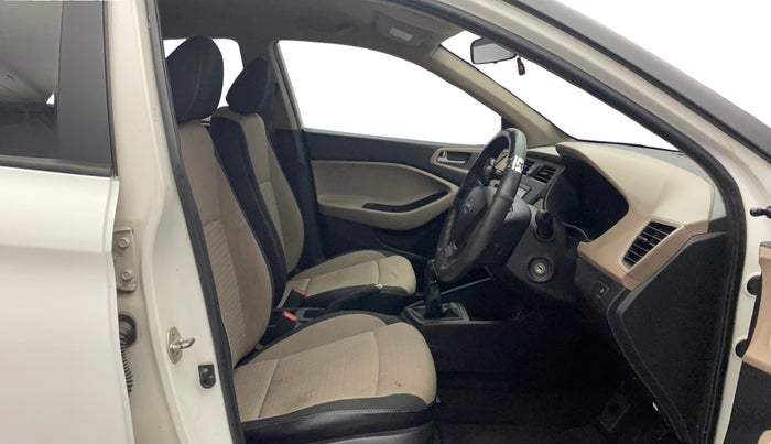 2017 Hyundai Elite i20 ERA 1.2, Petrol, Manual, 85,201 km, Right Side Front Door Cabin