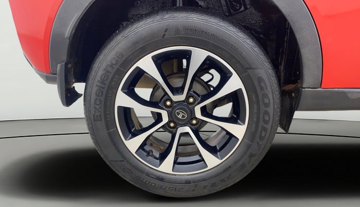 2021 Tata NEXON XZA PLUS SUNROOF PETROL, Petrol, Automatic, 21,989 km, Right Rear Wheel