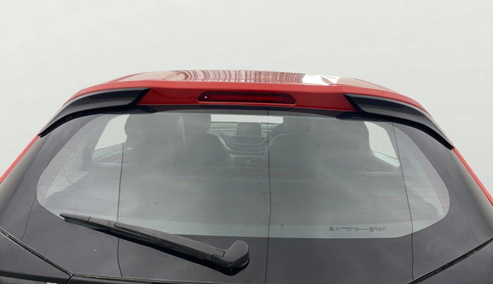 2023 Tata ALTROZ XZA, Petrol, Automatic, 20,744 km, Rear Windshield