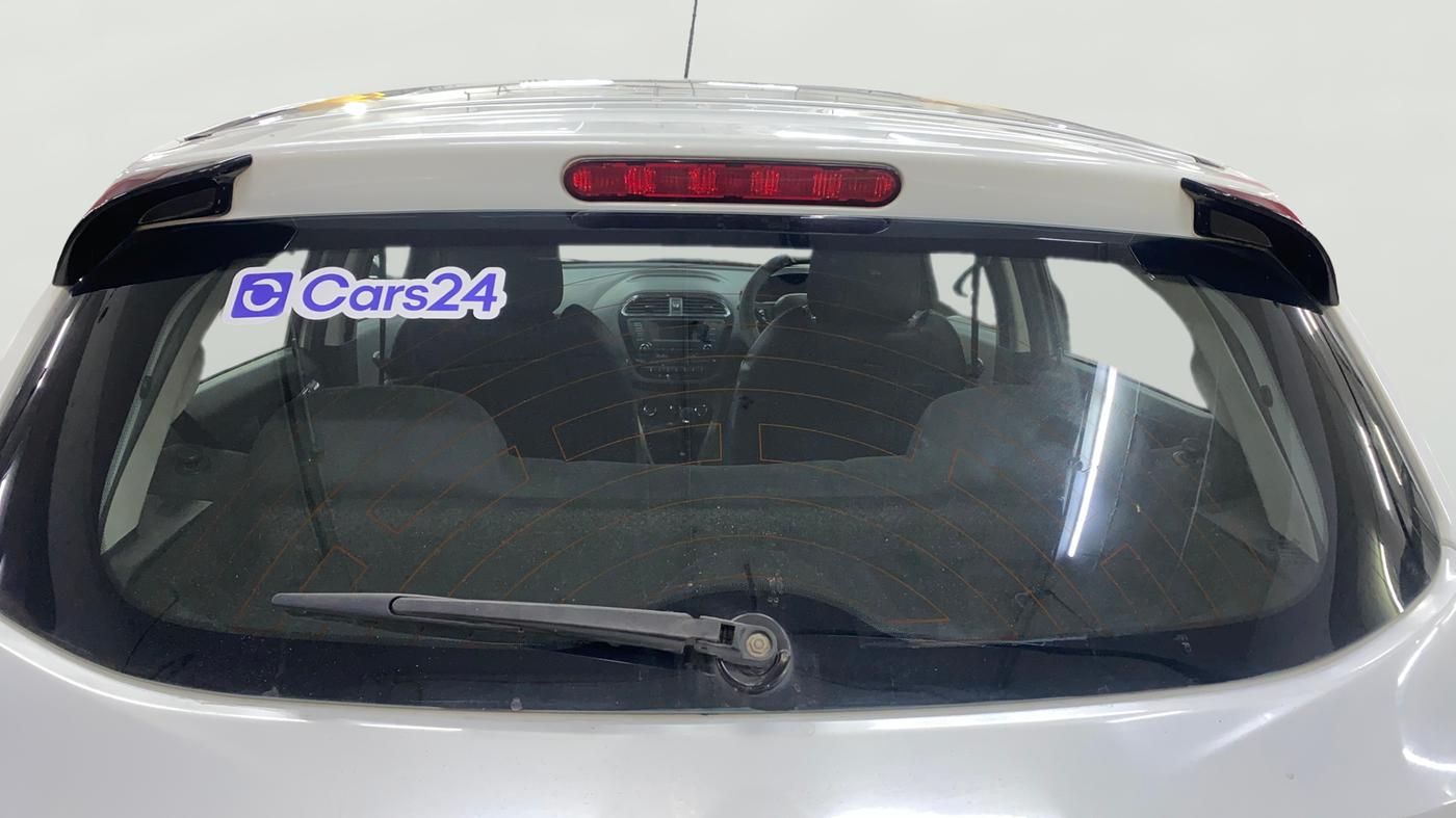 2018 Tata Tiago XZA PETROL, Petrol, Automatic, 1,14,686 km, Rear Windshield