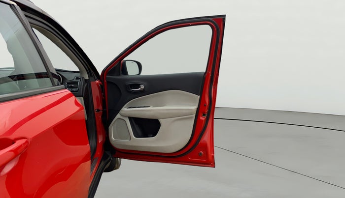 2017 Jeep Compass LIMITED (O) 1.4 PETROL AT, Petrol, Automatic, 95,707 km, RHS Front Door