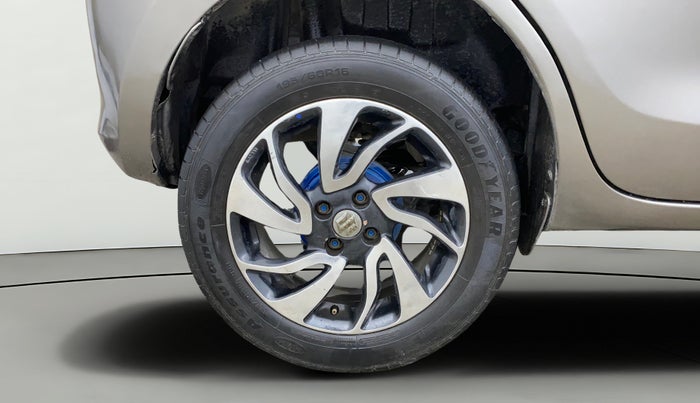 2019 Maruti Swift LXI, Petrol, Manual, 50,048 km, Right Rear Wheel