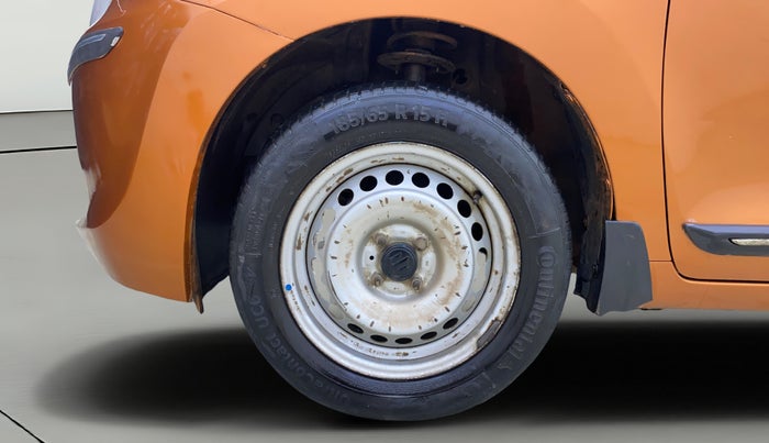 2016 Maruti Baleno SIGMA PETROL 1.2, CNG, Manual, 84,008 km, Left Front Wheel