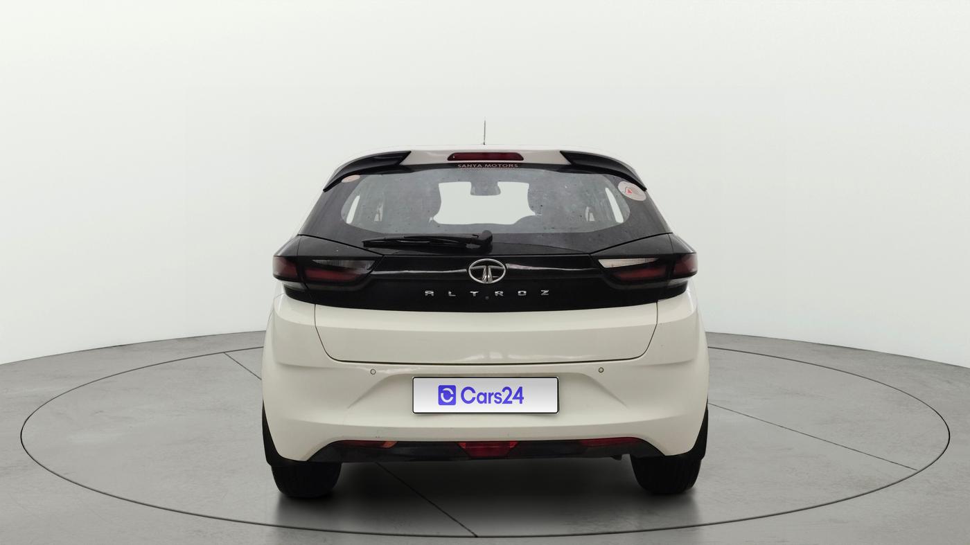 2020 Tata ALTROZ XZ PETROL, Petrol, Manual, 68,596 km, Back/Rear