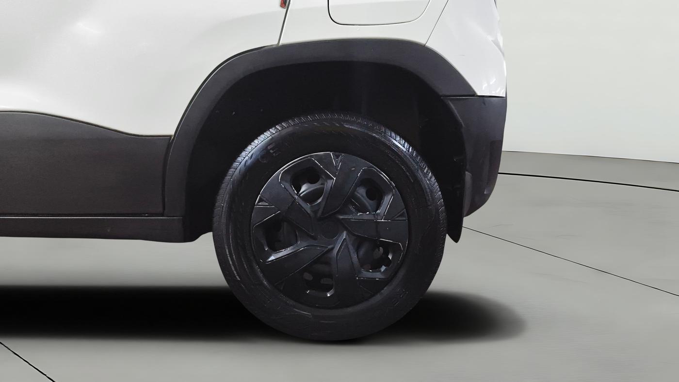 2025 Tata PUNCH PURE MT CNG, CNG, Manual, 29,502 km, Left Rear Wheel