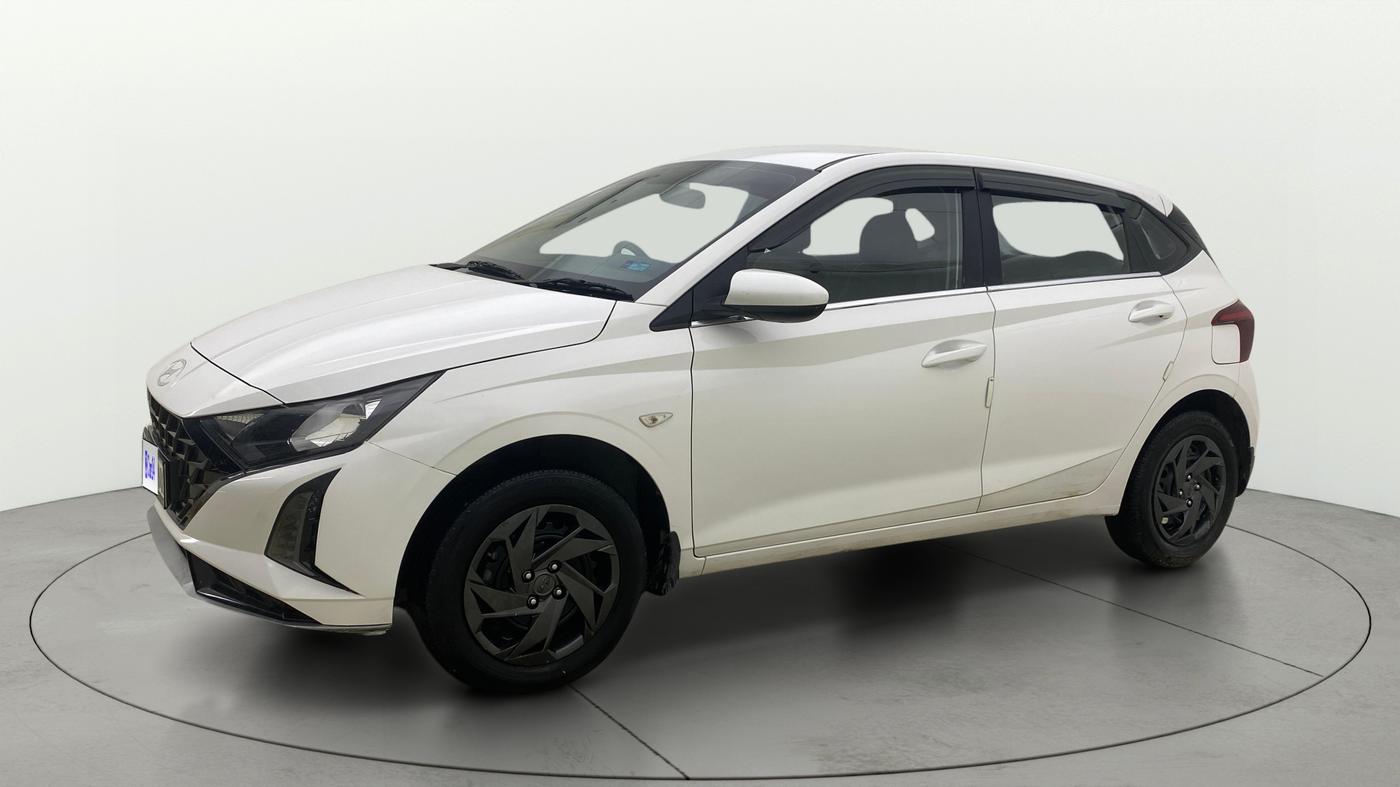 2024 Hyundai NEW I20 MAGNA 1.2 MT, Petrol, Manual, 34,676 km, Left Front Diagonal