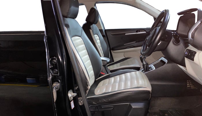 2022 KIA SONET HTX 1.5, Diesel, Manual, 71,337 km, Right Side Front Door Cabin