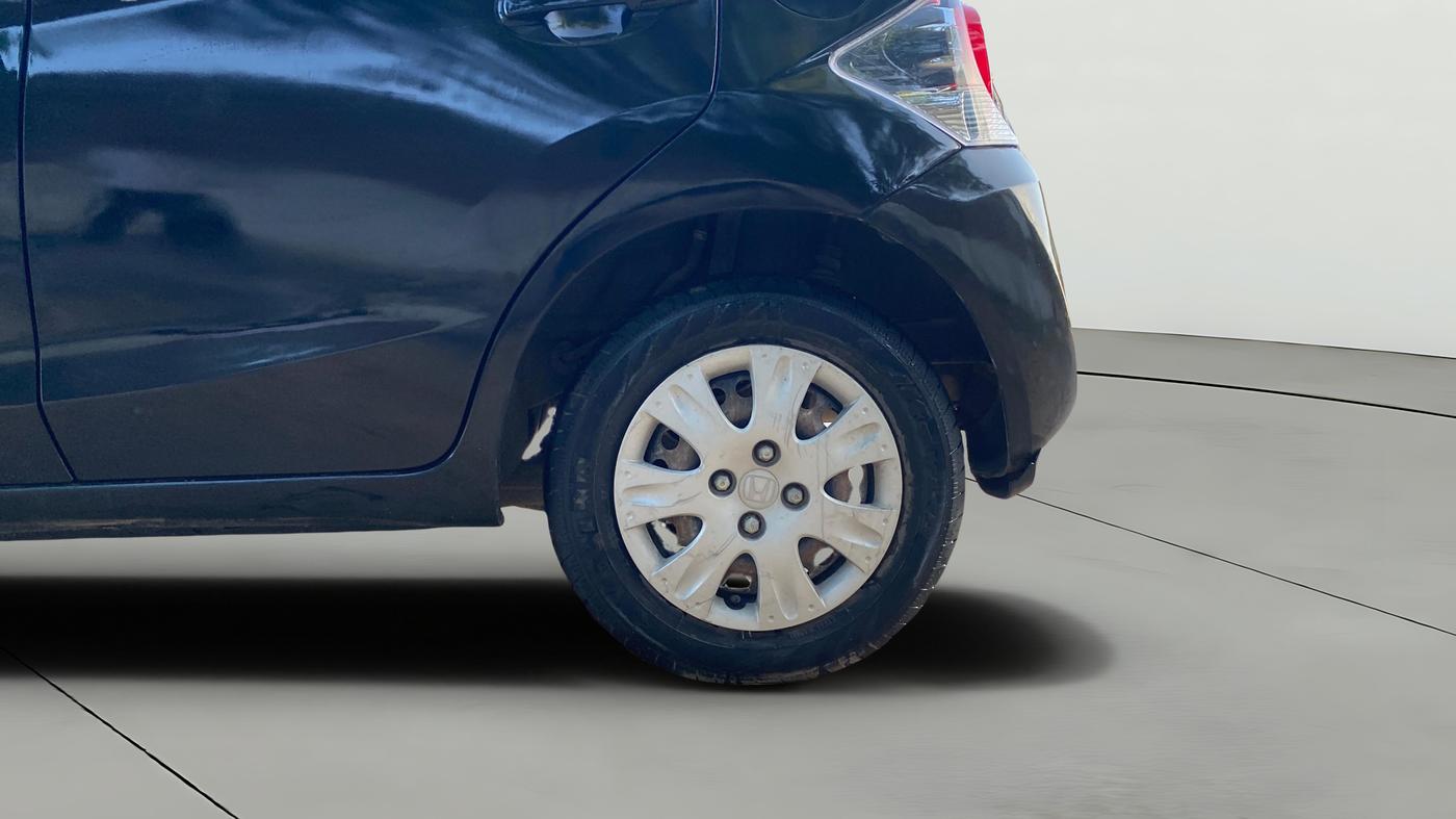 2015 Honda Brio S MT, Petrol, Manual, 26,647 km, Left Rear Wheel