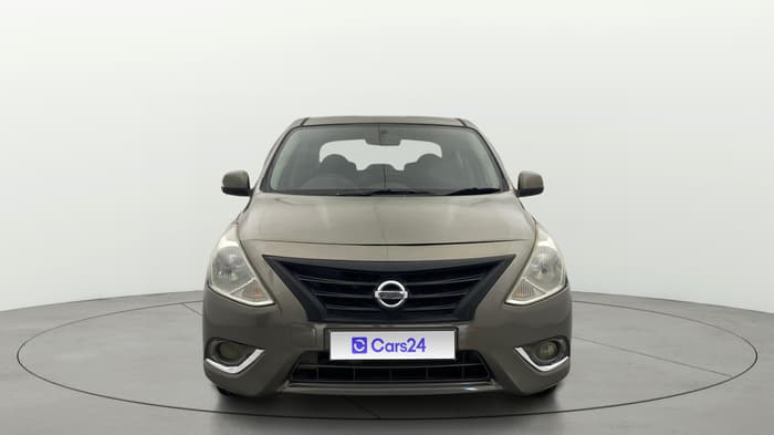2017 Nissan Sunny XV DIESEL, Diesel, Manual, 1,18,481 km, Front