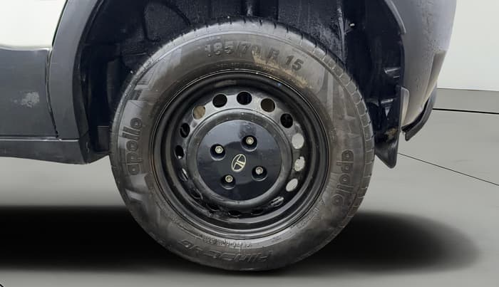 2023 Tata PUNCH PURE MT, Petrol, Manual, 12,904 km, Left Rear Wheel