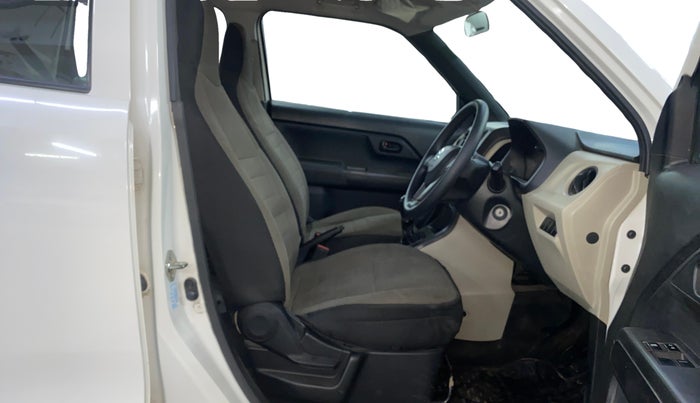 2019 Maruti New Wagon-R LXI 1.0, Petrol, Manual, 65,553 km, Right Side Front Door Cabin
