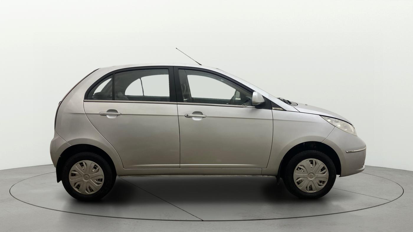 2014 Tata Indica Vista VX TECH QUADRAJET, Diesel, Manual, 38,245 km, Right Side View