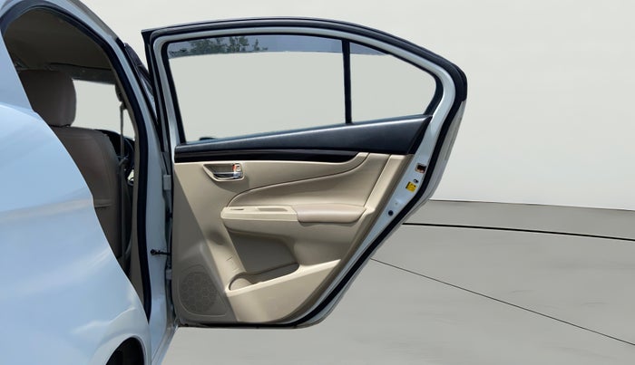 2017 Maruti Ciaz ALPHA 1.4 PETROL, Petrol, Manual, 68,225 km, RHS Rear Door
