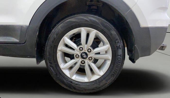 2016 Hyundai Creta SX PLUS 1.6 PETROL, Petrol, Manual, 63,463 km, Left Rear Wheel