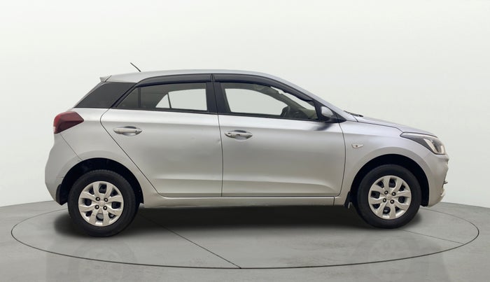 2020 Hyundai Elite i20 MAGNA PLUS 1.2, Petrol, Manual, 31,757 km, Right Side View