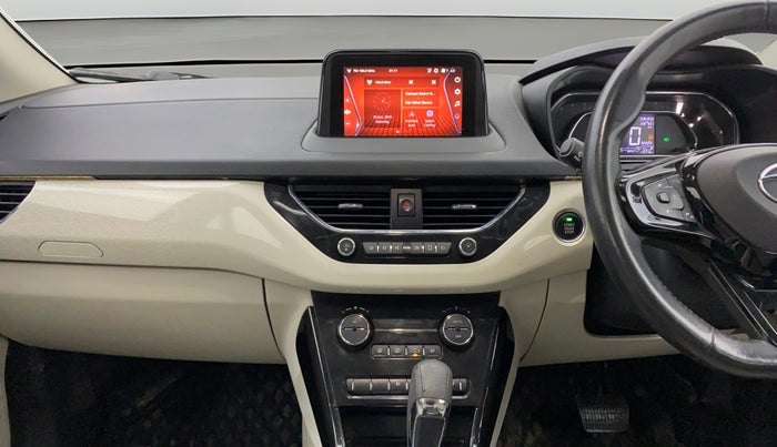 2020 Tata NEXON XZA PLUS (O) PETROL DUAL TONE, Petrol, Automatic, 60,456 km, Air Conditioner