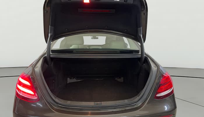 2018 Mercedes Benz E Class E 200 AVANTGARDE, Petrol, Automatic, 32,802 km, Boot Open Zoomed View