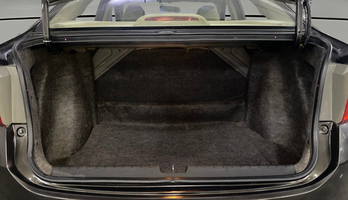 2014 Honda City 1.5L I-VTEC V MT, Petrol, Manual, 75,341 km, Boot Open Zoomed View