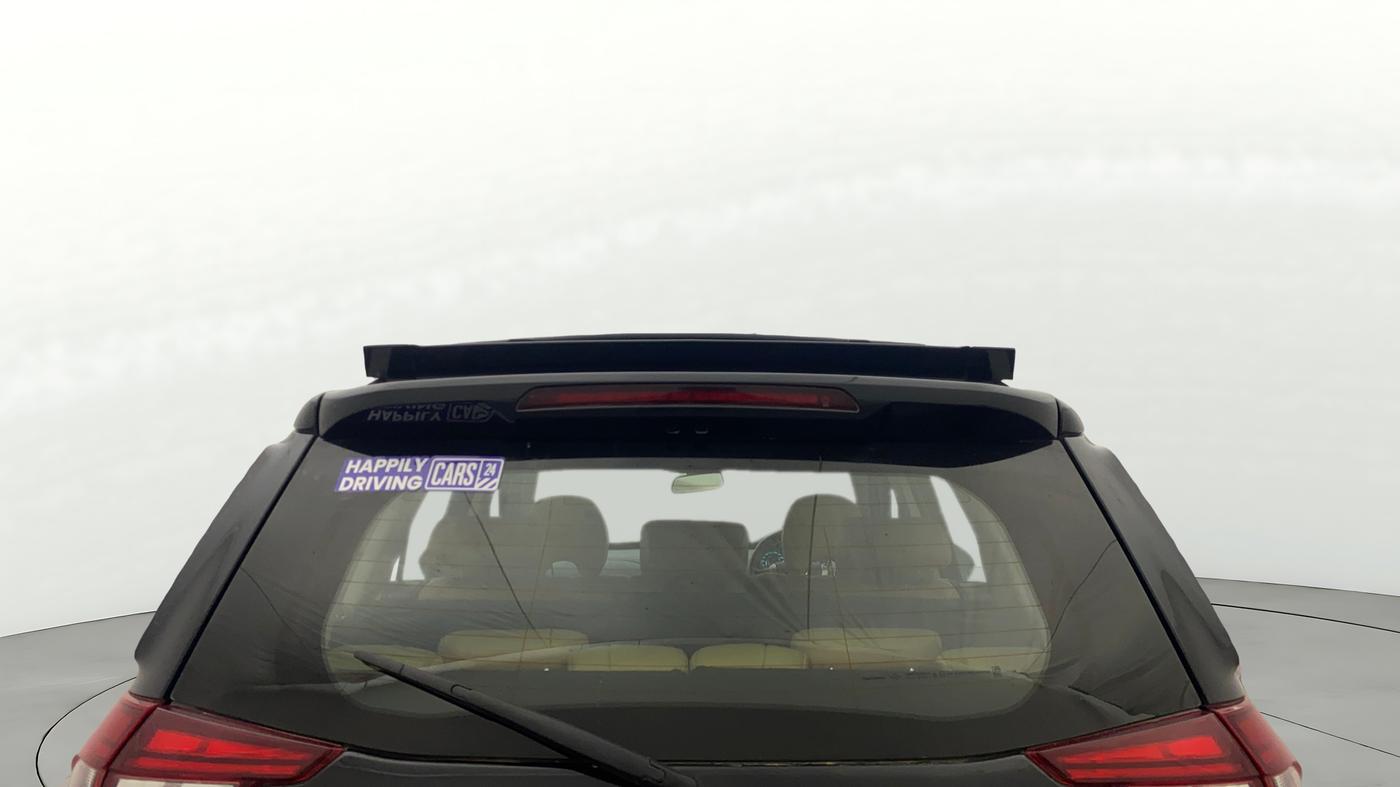 2021 Mahindra XUV500 W11, Diesel, Manual, 65,170 km, Rear Windshield