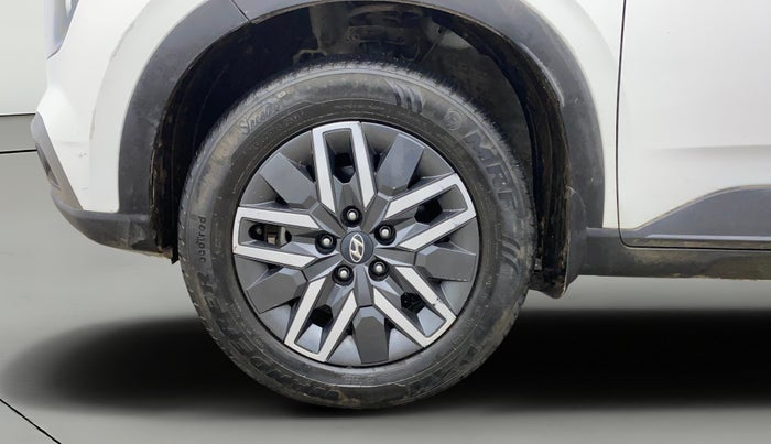 2022 Hyundai VENUE SX 1.0 TURBO, Petrol, Manual, 30,189 km, Left Front Wheel