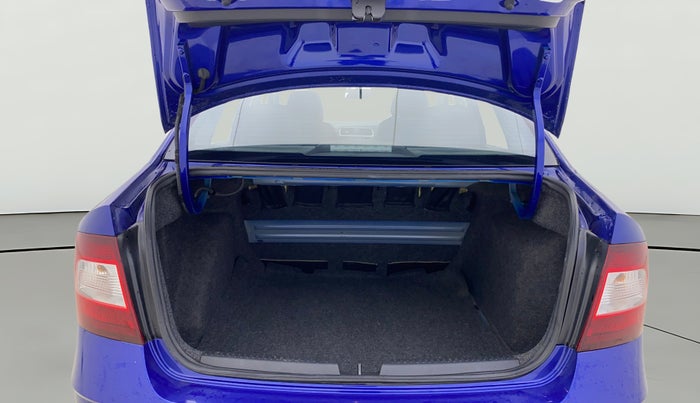 2020 Skoda Rapid AMBITION AT TSI, Petrol, Automatic, 33,430 km, Boot Open Zoomed View