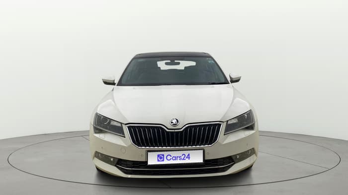 2016 Skoda Superb L&K 1.8 TSI AT, Petrol, Automatic, 50,102 km, Front
