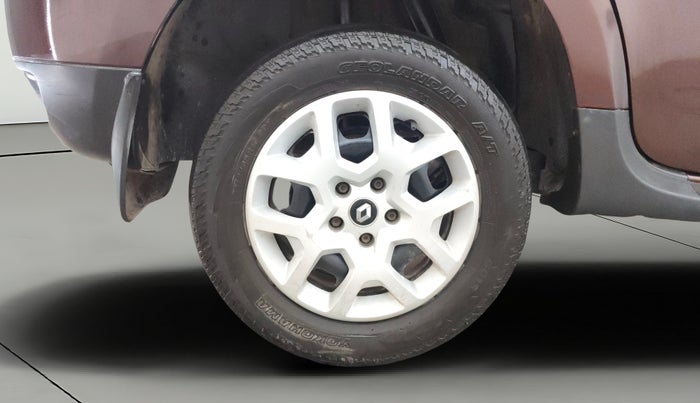 2019 Renault Duster 85 PS RXS MT DIESEL, Diesel, Manual, 1,17,943 km, Right Rear Wheel