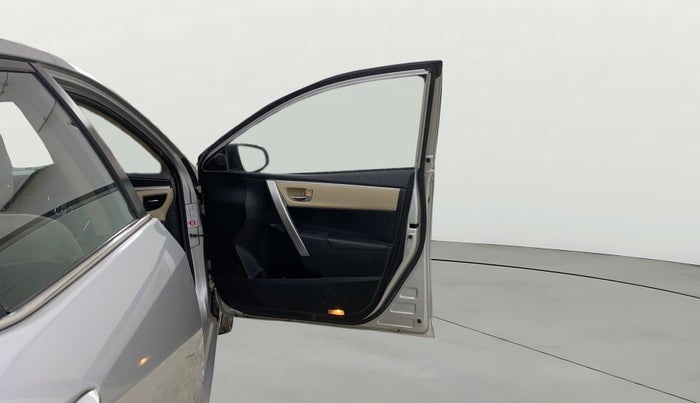 2016 Toyota Corolla Altis VL CVT PETROL, Petrol, Automatic, 27,665 km, RHS Front Door