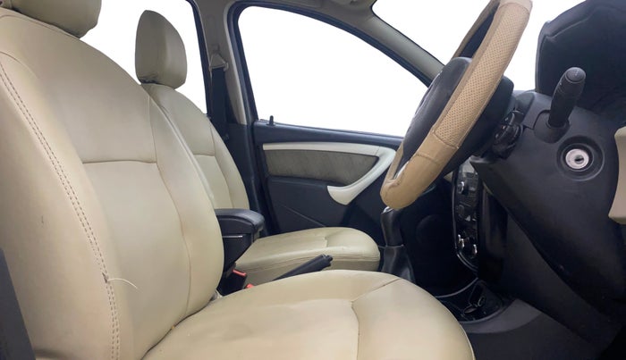 2014 Renault Duster 85 PS RXL DIESEL, Diesel, Manual, 1,03,375 km, Right Side Front Door Cabin