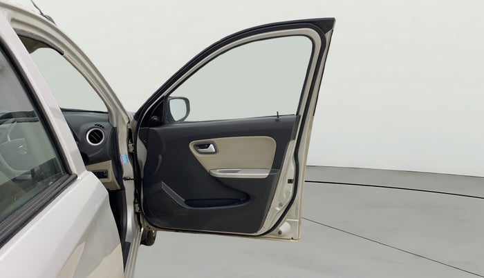 2016 Maruti Alto K10 VXI, Petrol, Manual, 79,743 km, RHS Front Door