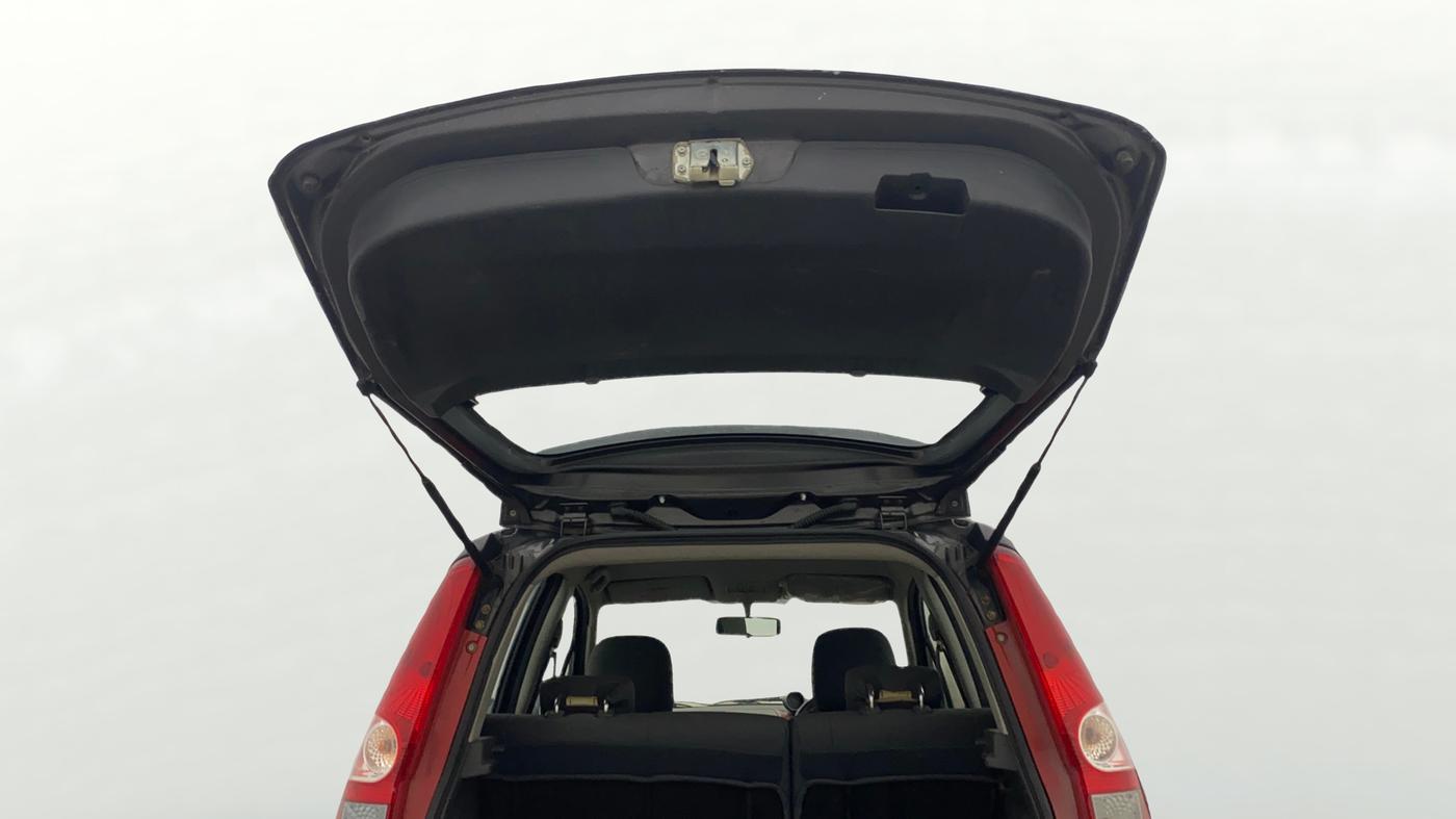 2015 Maruti Ritz ZXI, Petrol, Manual, 77,004 km, Boot Door Open