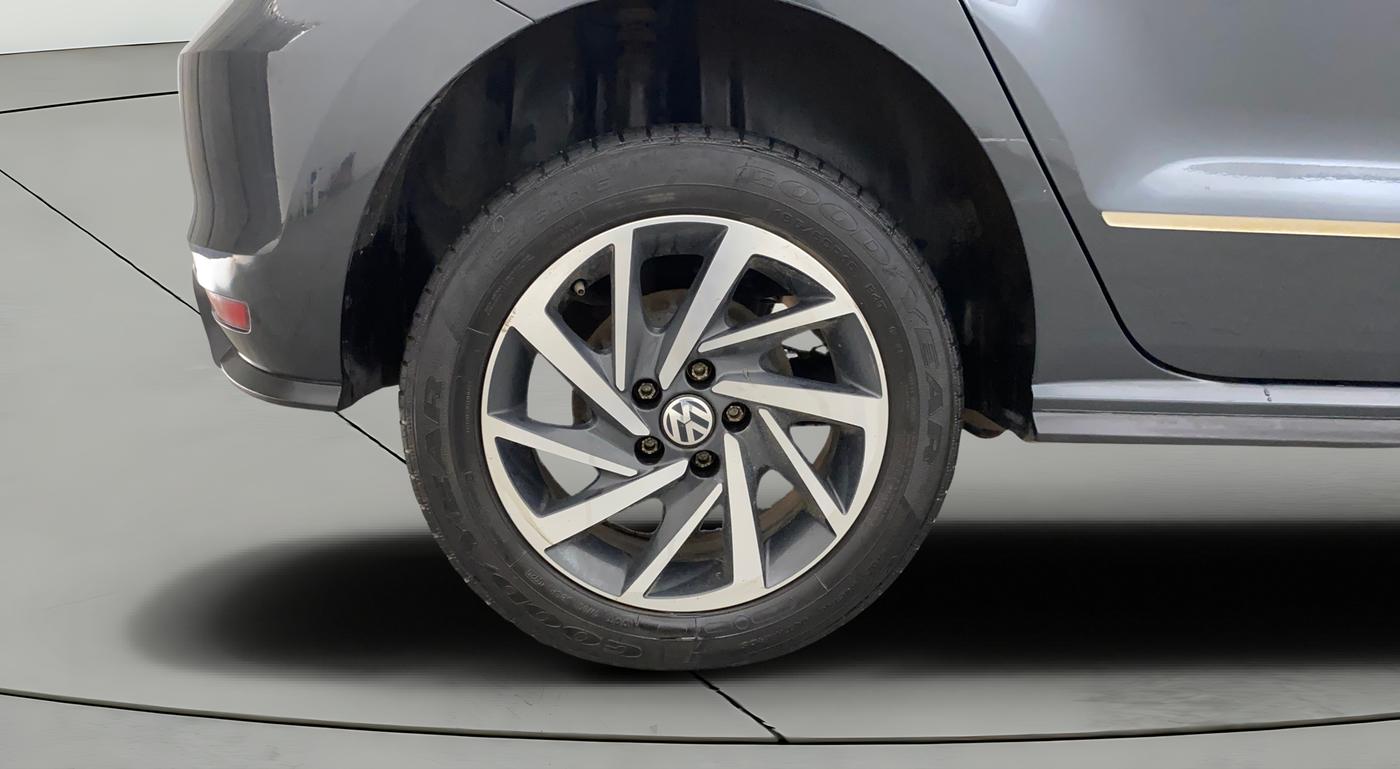 2020 Volkswagen Polo COMFORTLINE PLUS 1.0L MPI, Petrol, Manual, 38,926 km, Right Rear Wheel