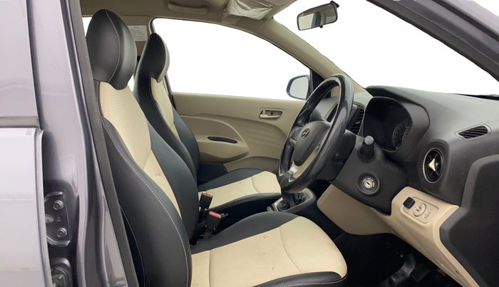 2019 Hyundai NEW SANTRO SPORTZ CNG, CNG, Manual, 61,502 km, Right Side Front Door Cabin