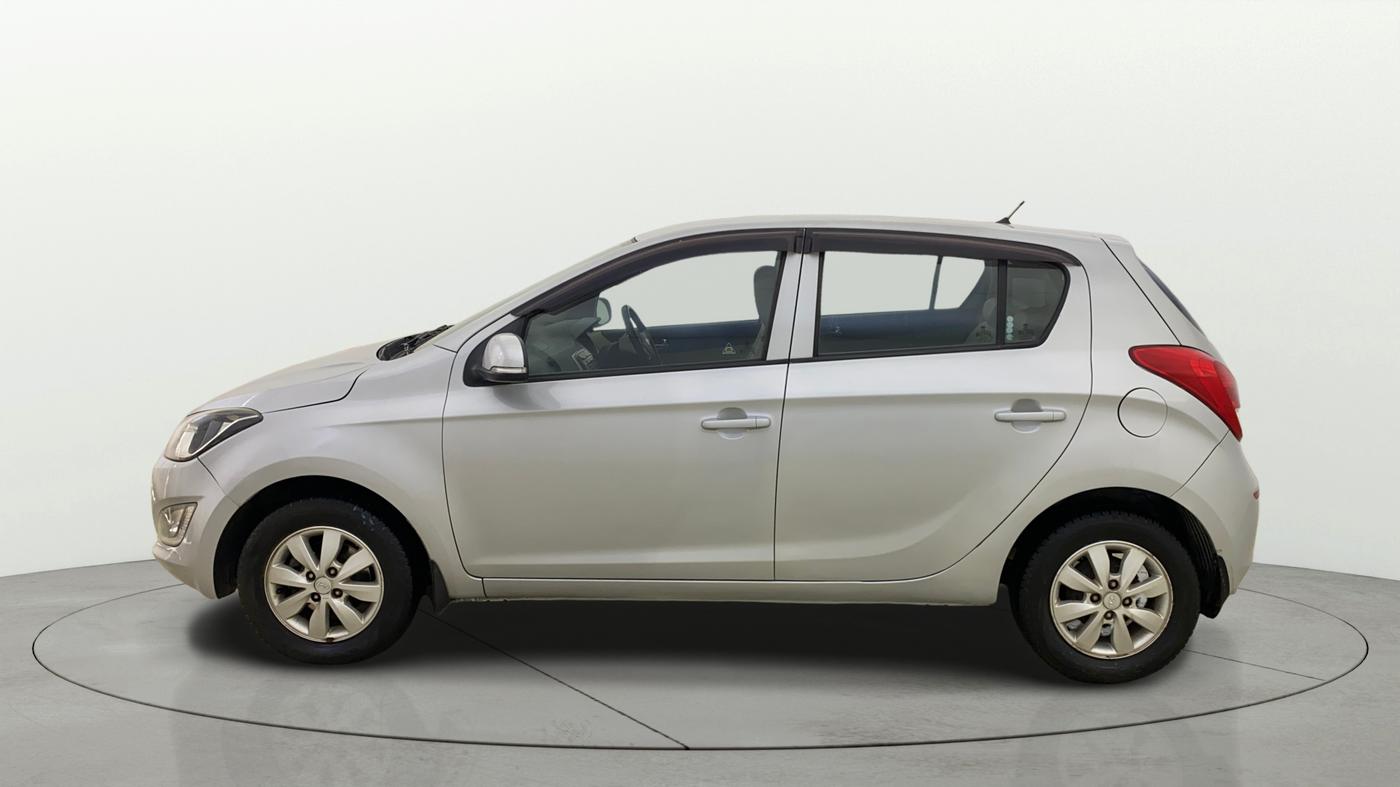 2014 Hyundai i20 SPORTZ 1.2, Petrol, Manual, 39,099 km, Left Side